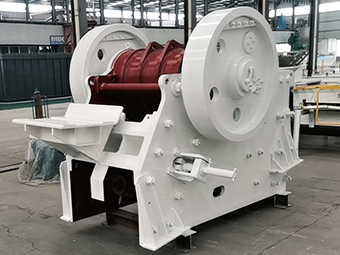 每小時(shí)1000噸的破碎機(jī)選擇哪種型號?