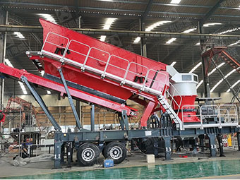 俄羅斯訂購的整套移動(dòng)破碎站發(fā)貨